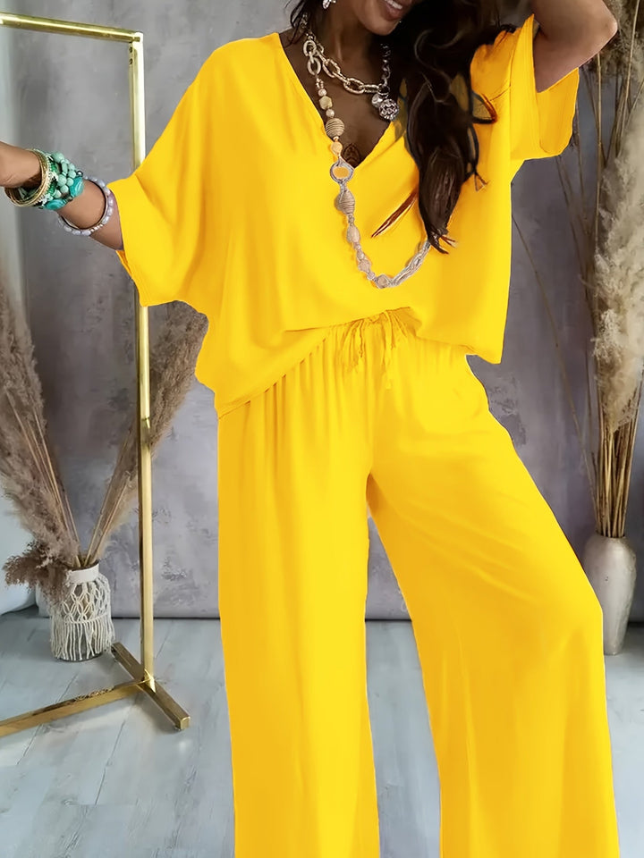 Farah™ - Stylish Solid Color Women's Two-Piece Set