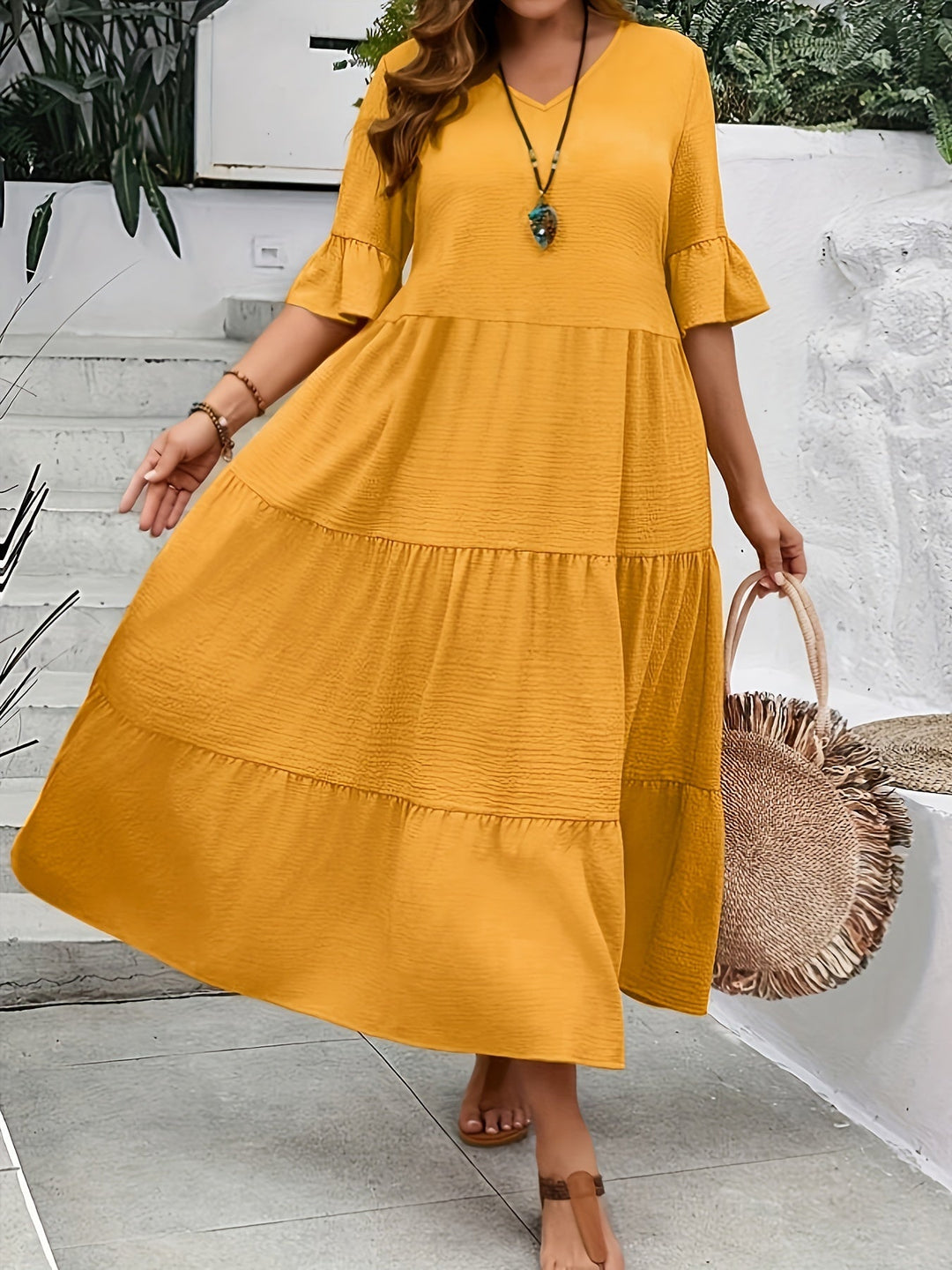 Avelisse - Graceful Flowing Dress