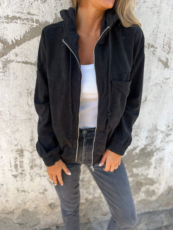 Concetta - Leisure jacket with hood and zipper