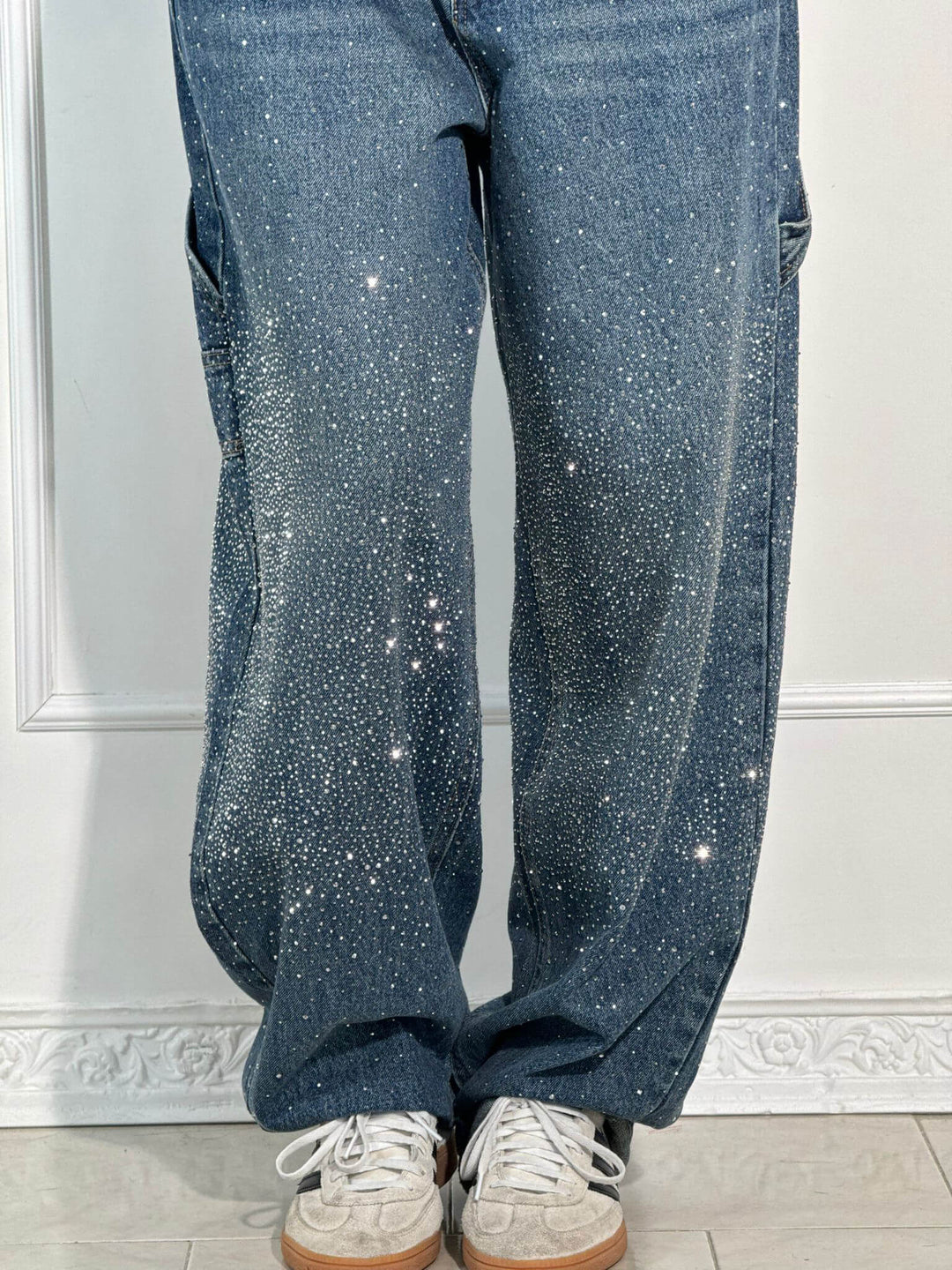 Violette™ - High-waisted wide-leg trousers with button pockets