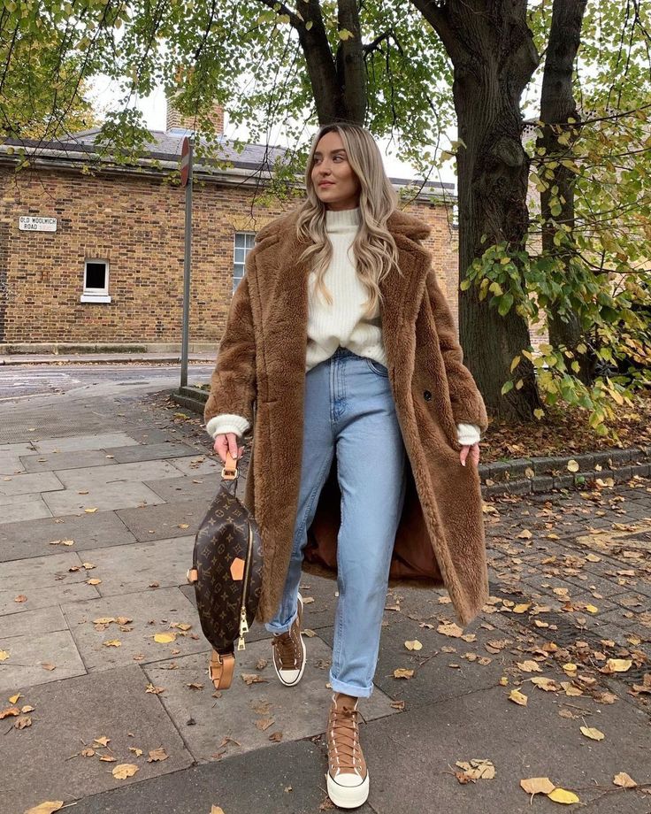 Zoe - Long Teddy Coat
