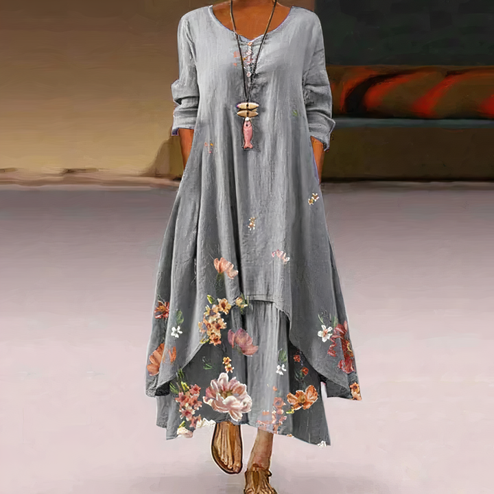 Félicie - Elegant dress with refined details and a flattering cut