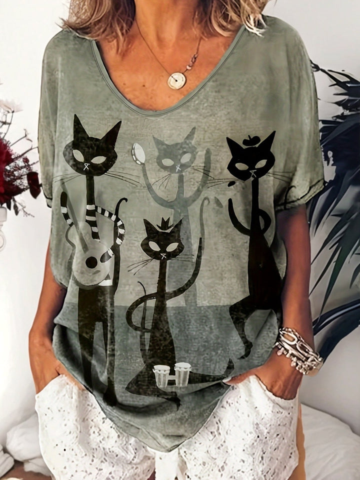 Sue™ - Casual T-Shirt with Cat Motif