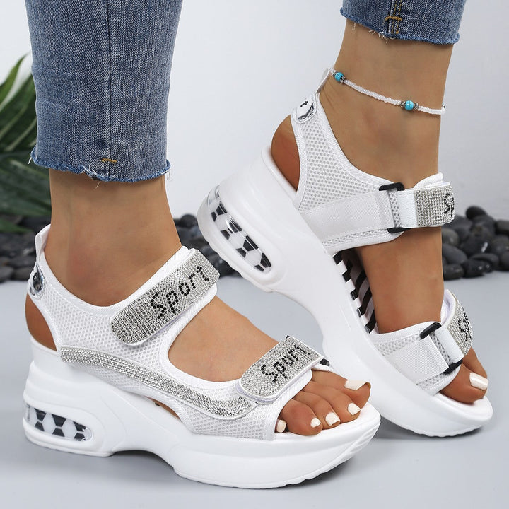 Chic orthopaedic platform sandals for women, embellished with crystals