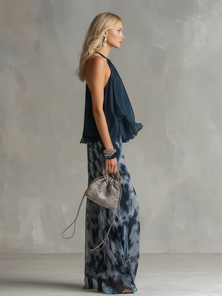 Ludovica – Chic ensemble with high-neck blouse shirt and flowing printed trousers