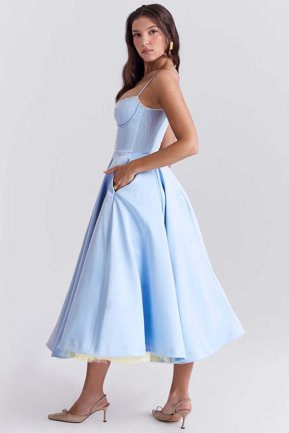 Noemi - Elegant Slimming Dress