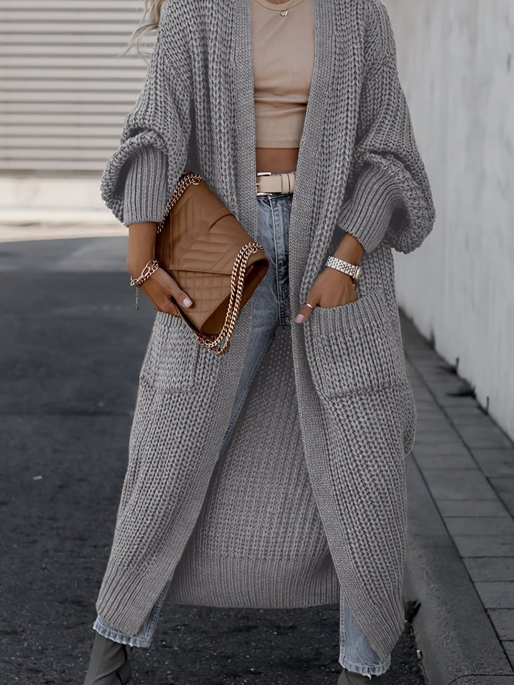 Women’s maxi cardigan with long sleeves and pockets