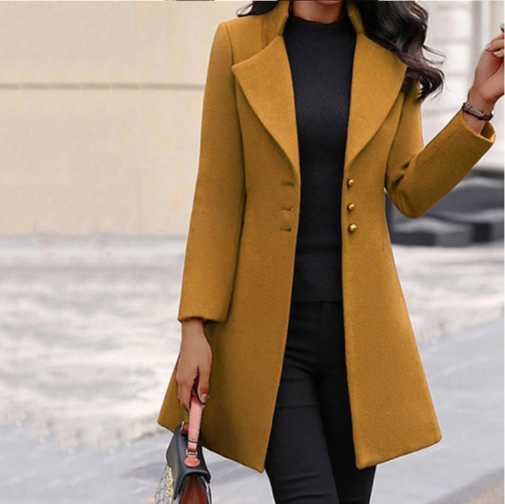 Hannah | Women's coat with buttons and long sleeves