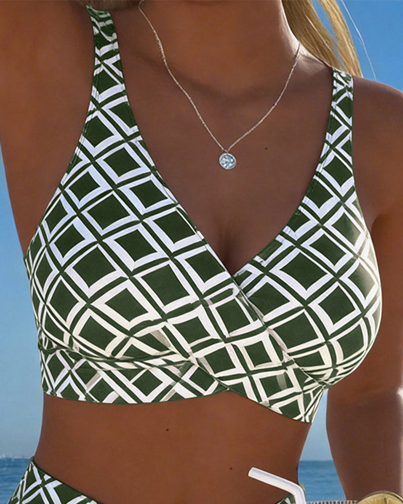 Martina | Checked bikini with wire-free bra and high-cut briefs