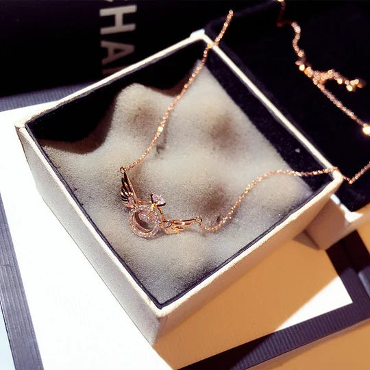 Charlotte - Necklace Wings