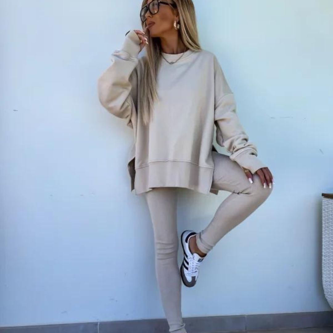 Alice - Oversized Sweatshirt And Leggings