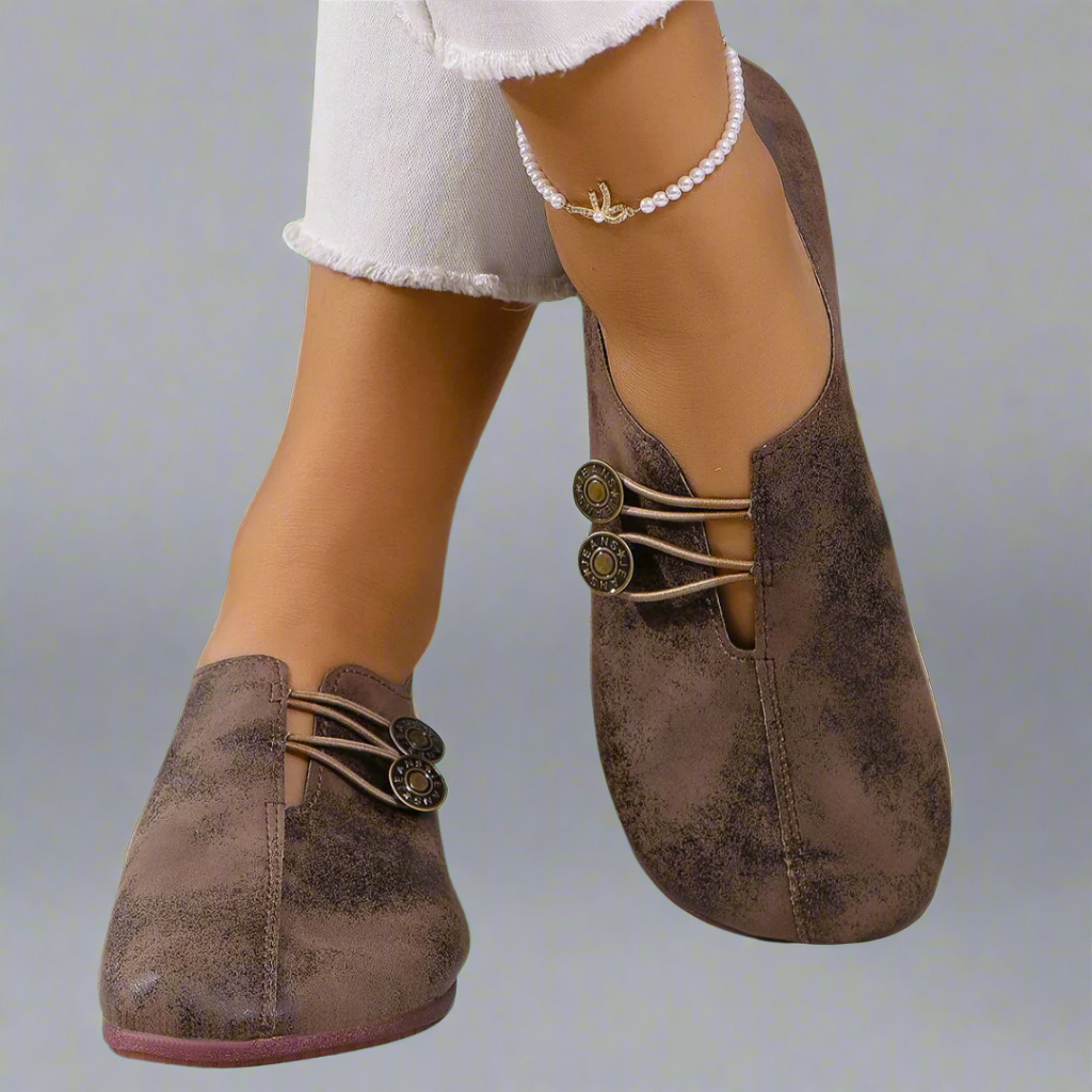 Kreszentia | Cozy Slip-On Shoes with Button