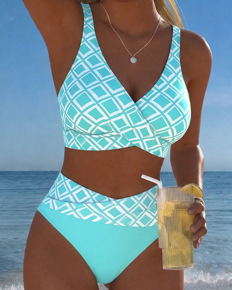 Martina | Checked bikini with wire-free bra and high-cut briefs