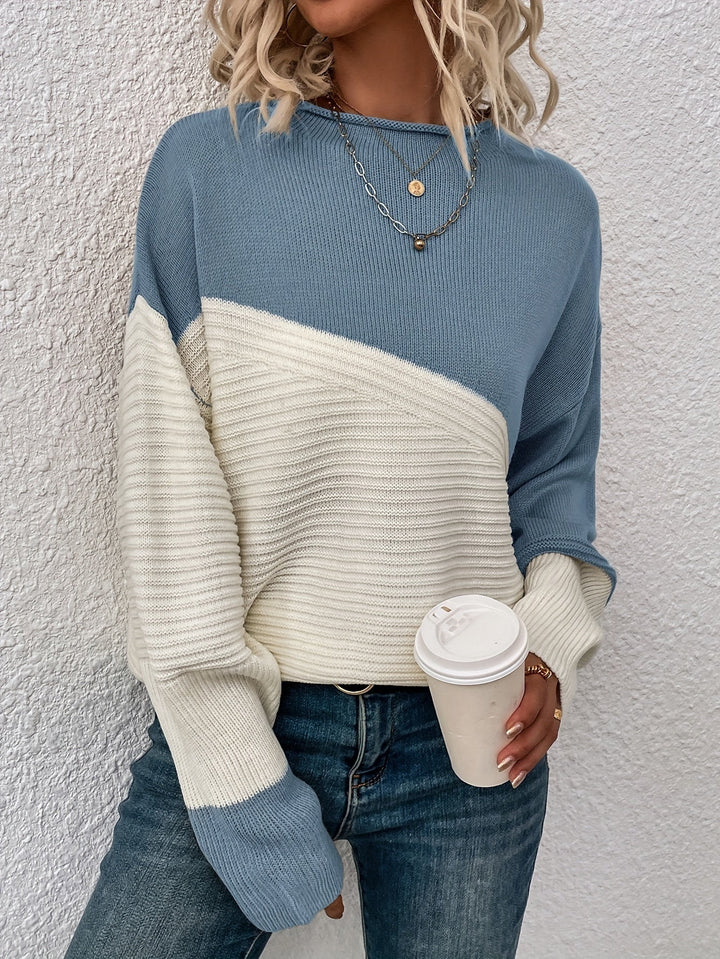 Zelda™ - Elegant Color Block Pullover