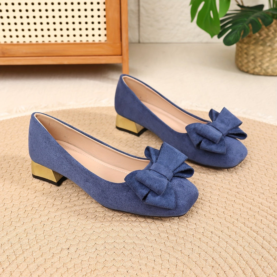 Chic women's bow shoes with stylish chunky heels