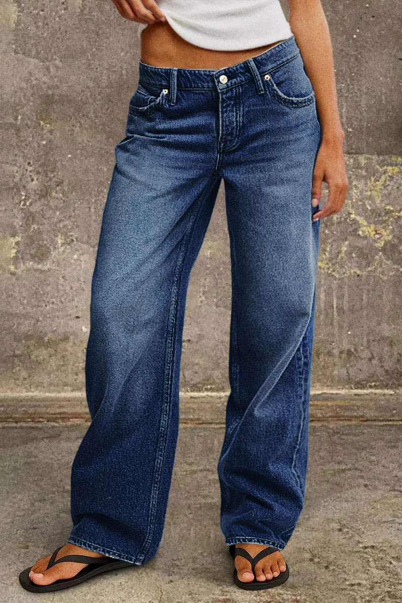 Mid-rise straight-leg jeans