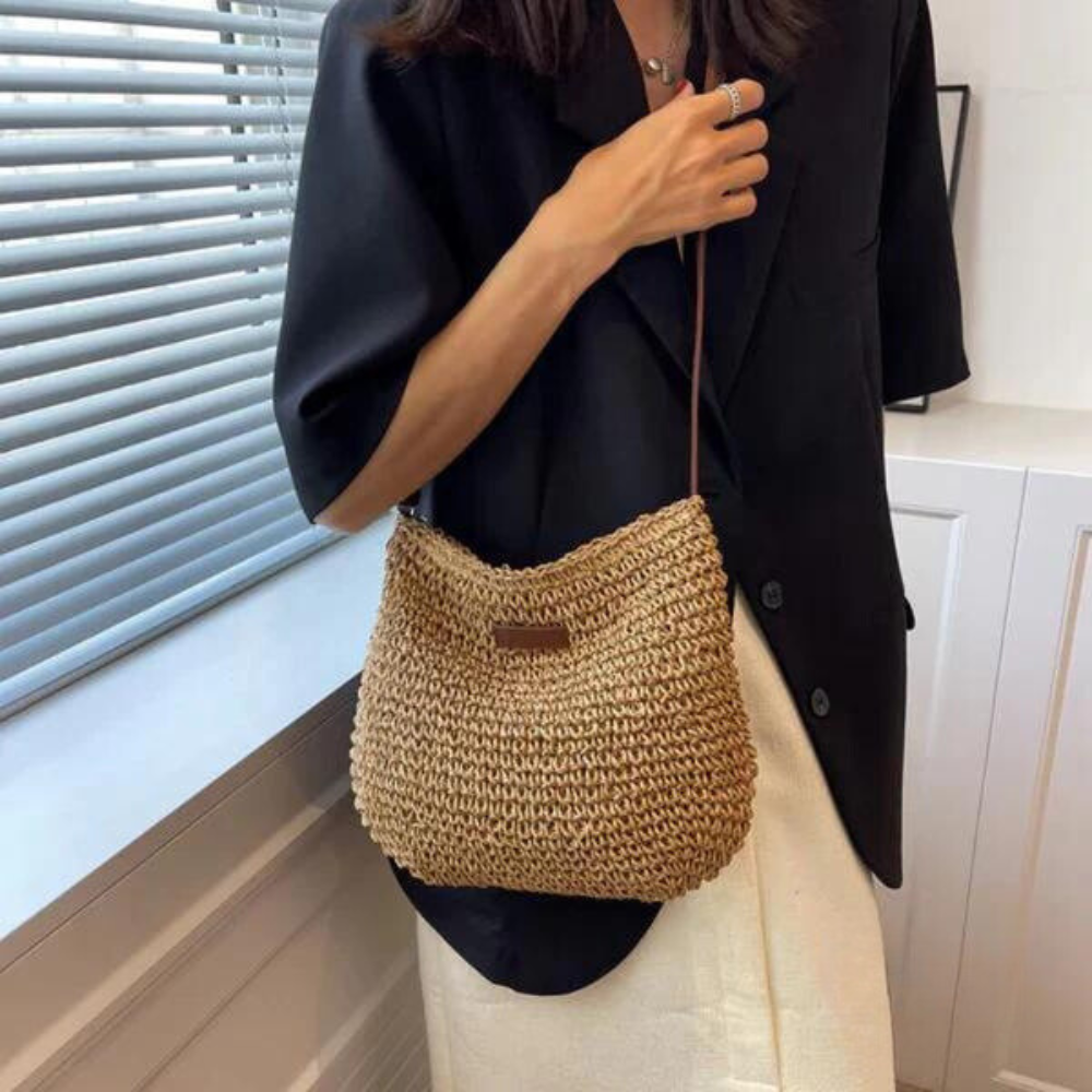 Fredhild | Classic Woven Shoulder Bag