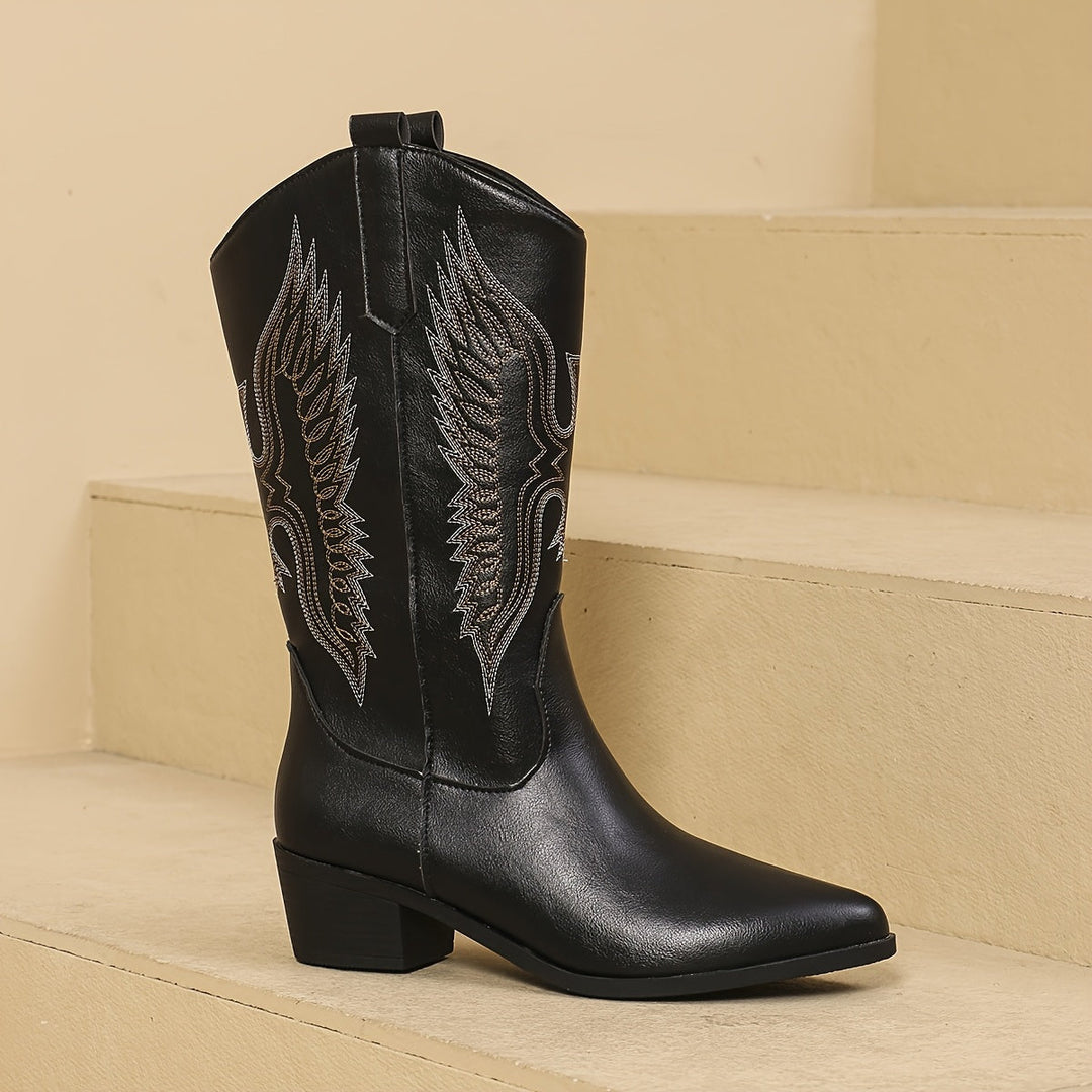 Dagny | Women’s western boots with a wide shaft and block heel