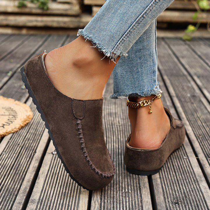 Retro-inspired orthopedic slippers for women