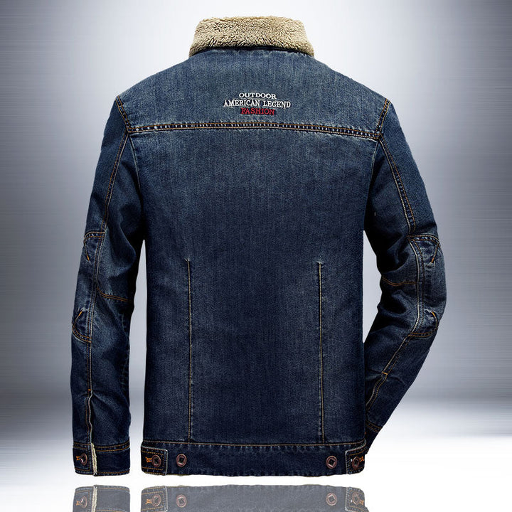 Men's jacket with buttons and side pockets