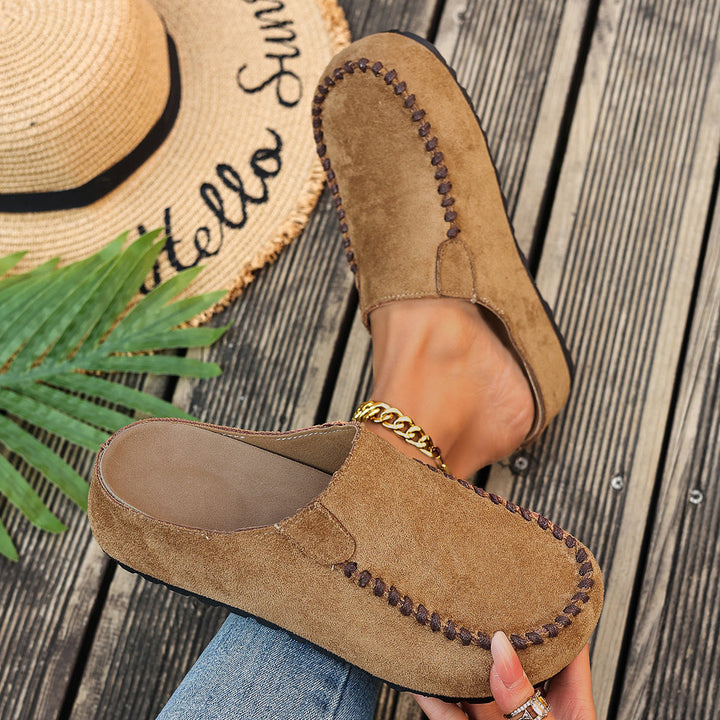 Retro-inspired orthopedic slippers for women