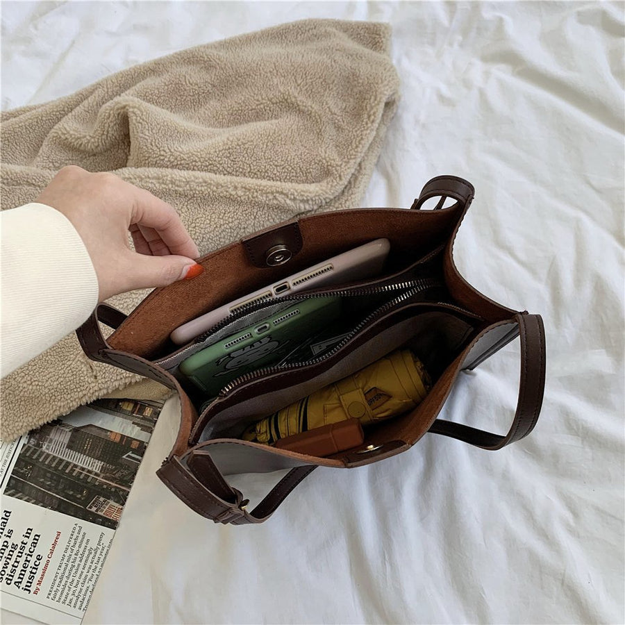 Antoinette - Elegant Bag for Everyday Use
