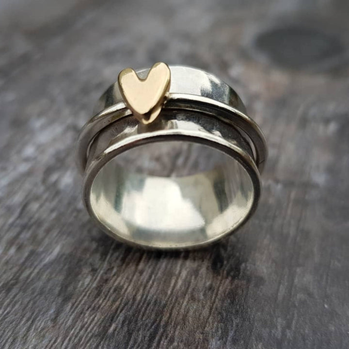 Mireia - Silver Ring with Gold Heart
