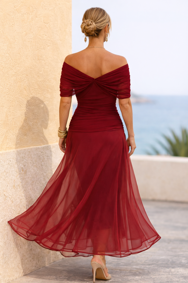 Elegant maxi dress for parties with a V-neck