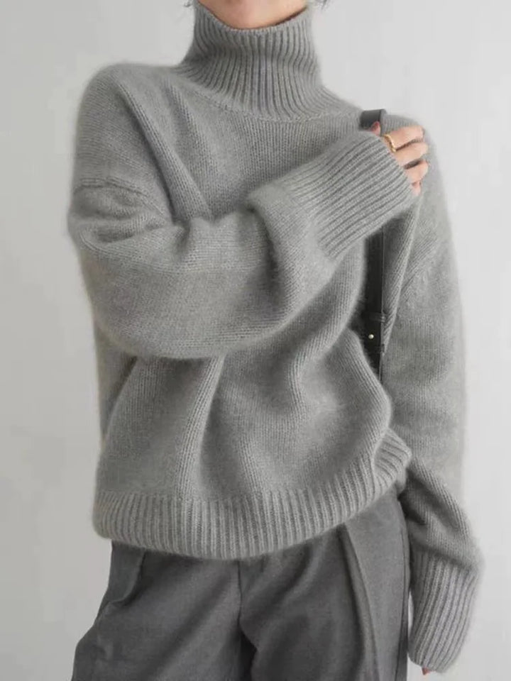 Isabella™ - Elegant Turtleneck Sweater