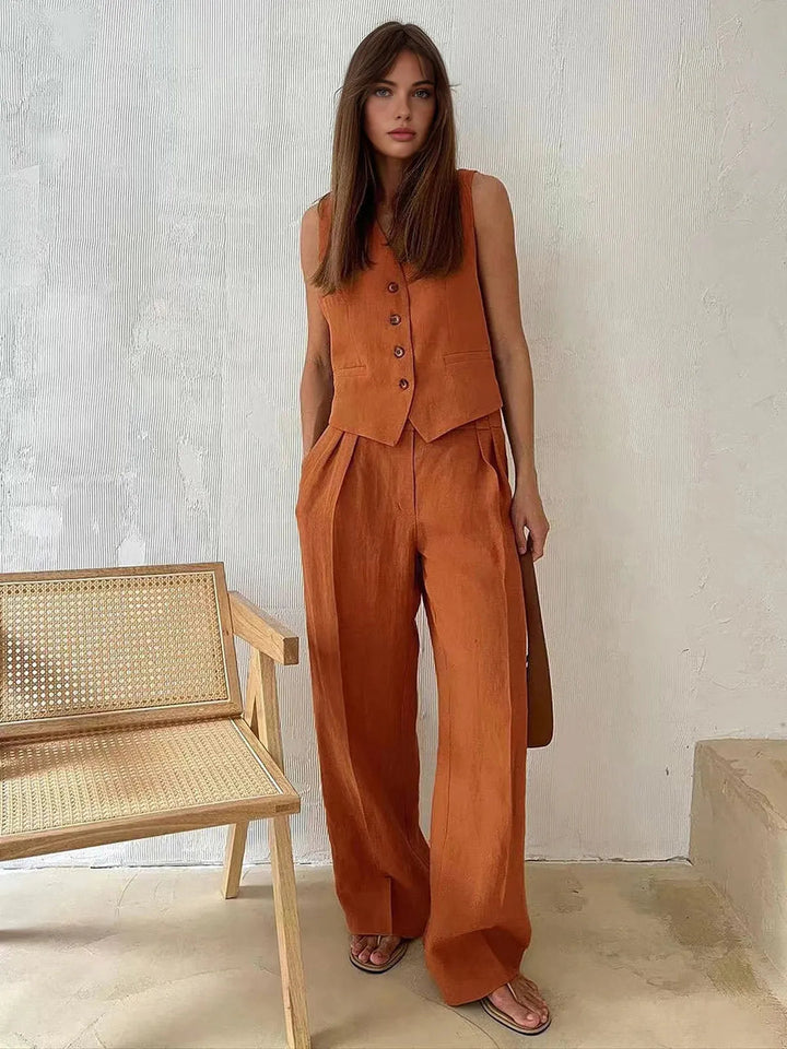 Damen Set mit weitem Bein, Knöpfen und Taschen