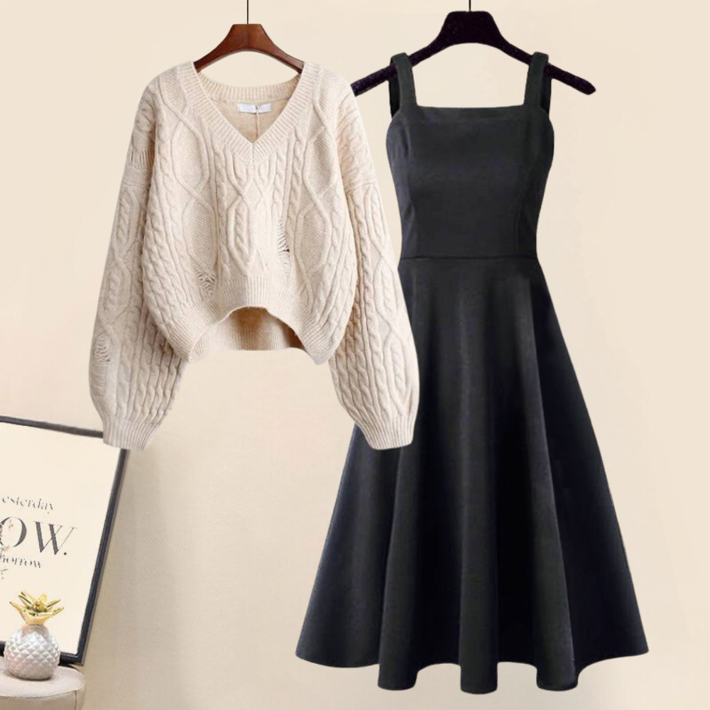 LIANE - Elegant knitted jumper with fishtail skirt