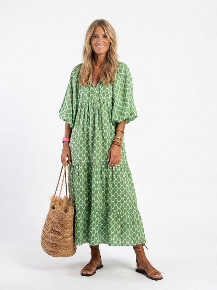 Apolline | Midi dress with three-quarter sleeves and V-neck in patterned fabric