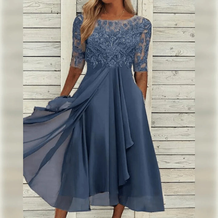 Women's round-neck lace midi dress with pockets