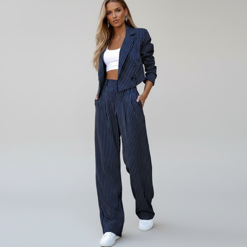 Regina | Damen gestreifter Blazer & weite Hose Set