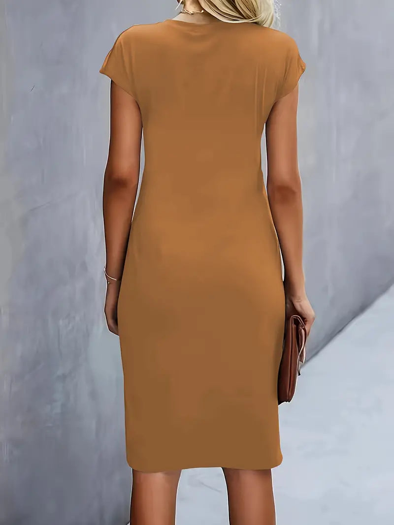 Katrien - Elegant Midi Dress with a Flattering Cut