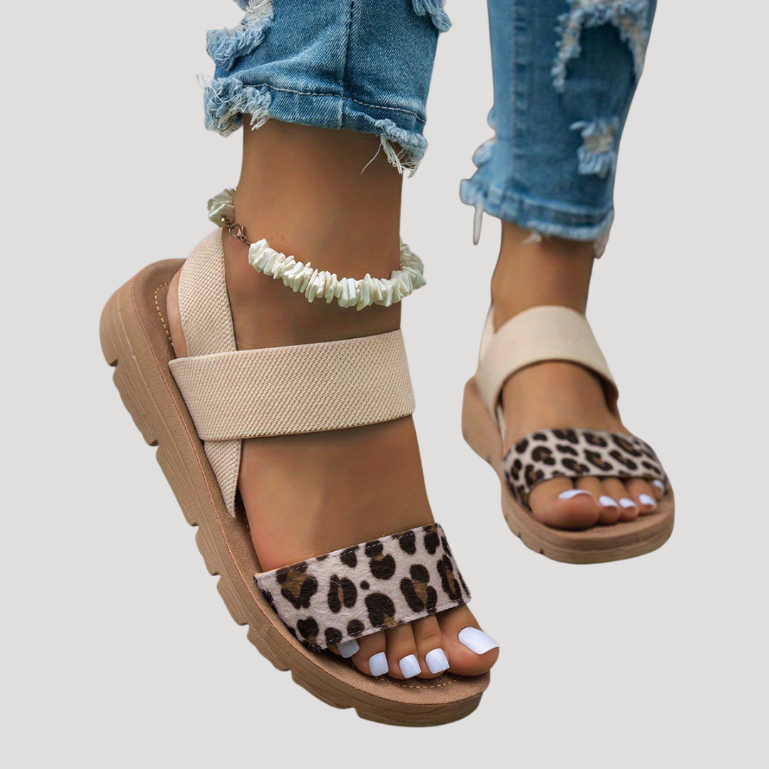 Women's Stylish Leopard Print Criss-Cross Flat Sandals for Ultimate Comfort