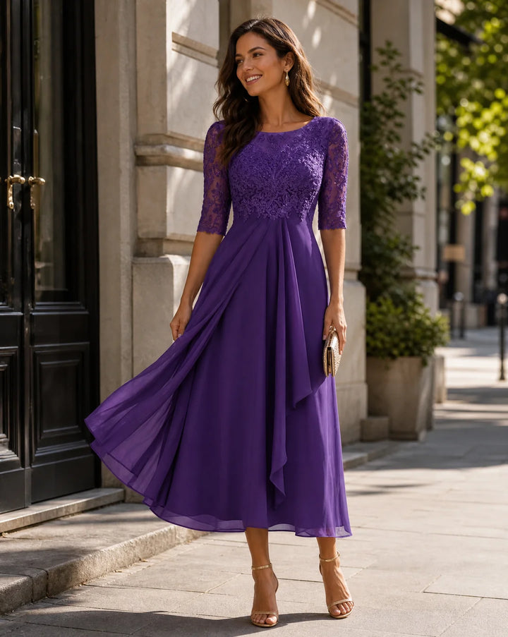 Women's round-neck lace midi dress with pockets