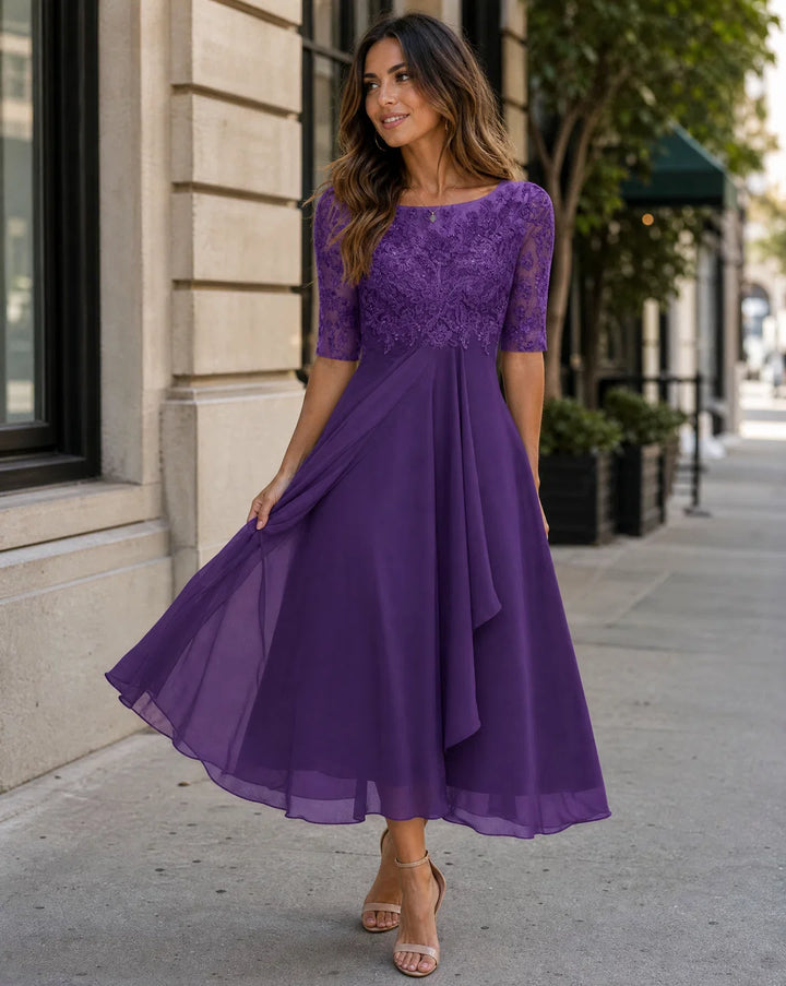Women's round-neck lace midi dress with pockets