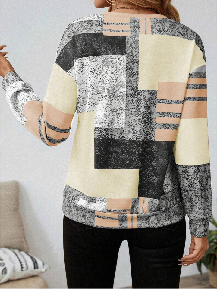 Kaimana™ - Chic, vintage-inspired sweatshirt