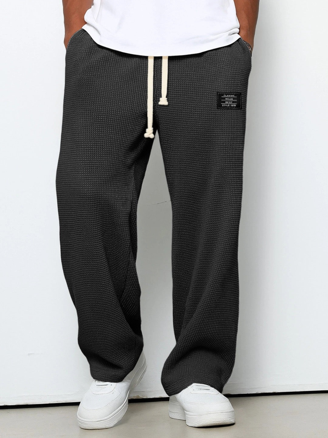 Jace | Wide-Leg Trousers with Adjustable Waistband