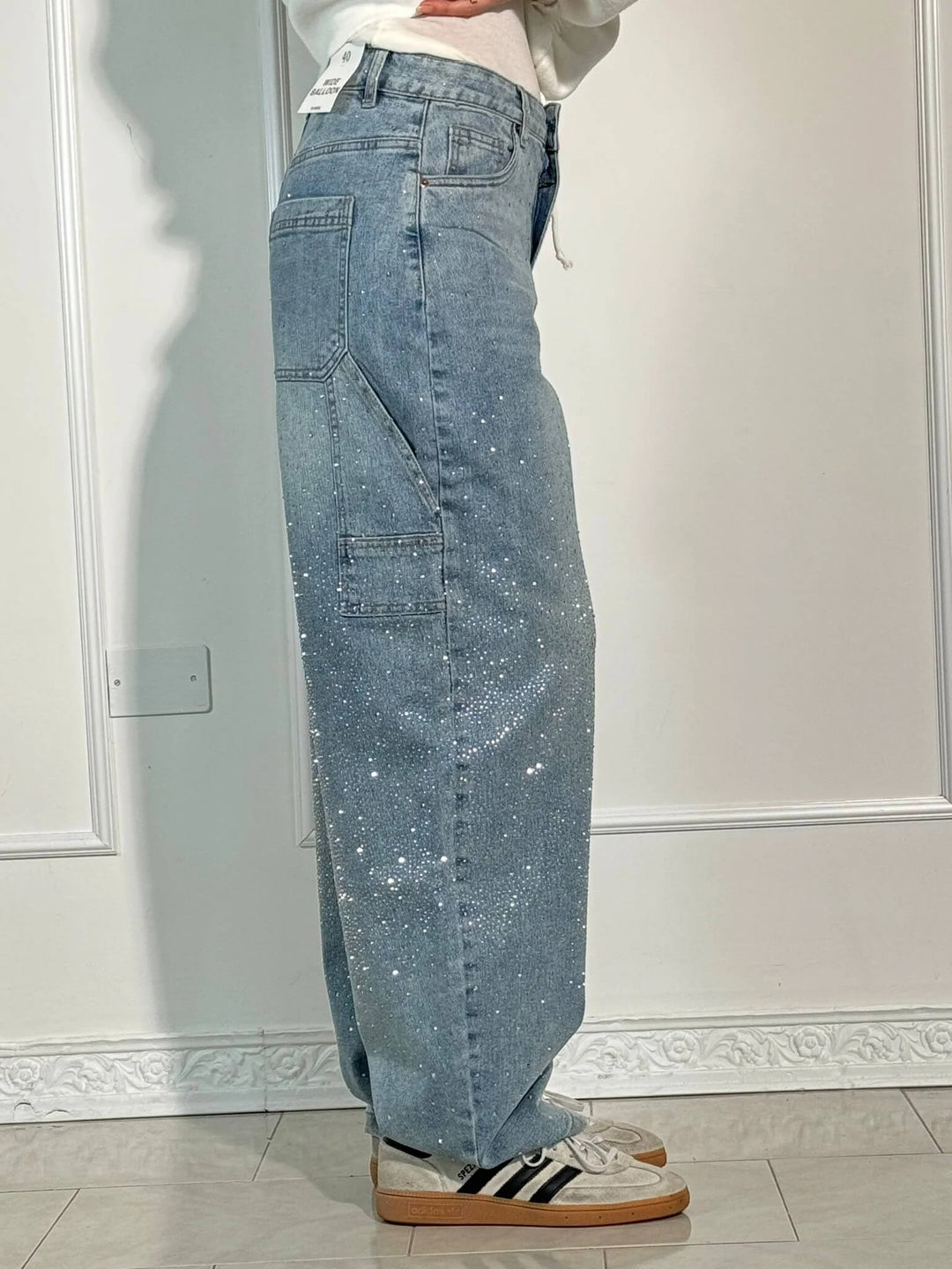 Violette™ - High-waisted wide-leg trousers with button pockets