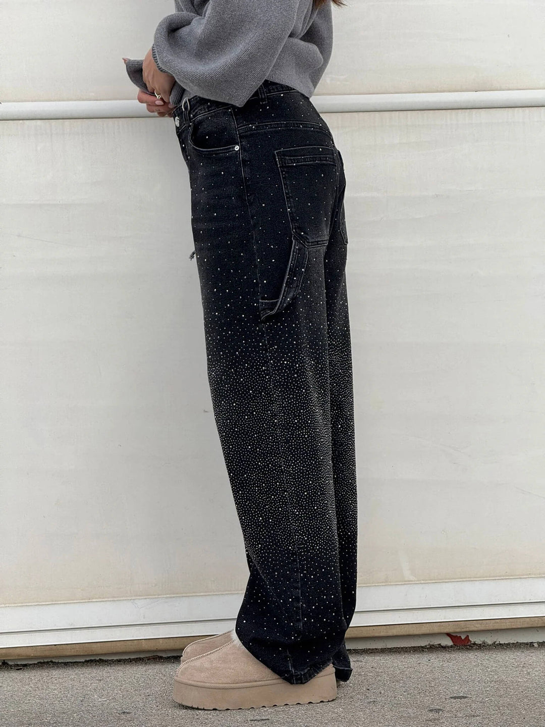 Violette™ - High-waisted wide-leg trousers with button pockets