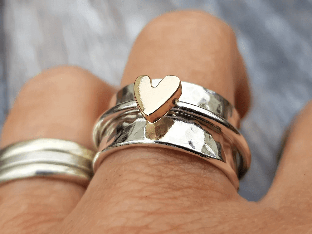 Mireia - Silver Ring with Gold Heart