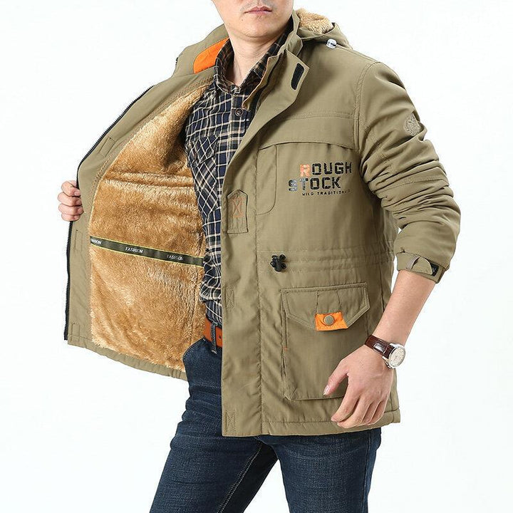 Men's parka with hood and pockets