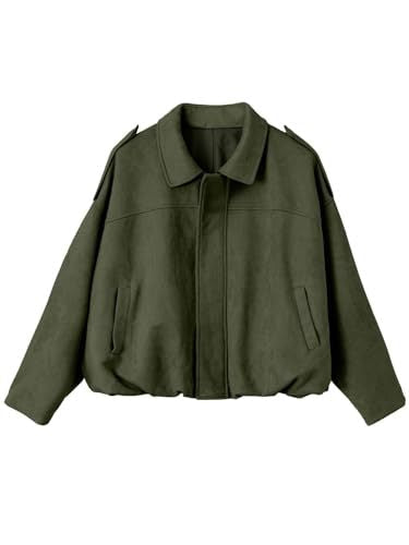 Women's oversized jacket with practical pockets