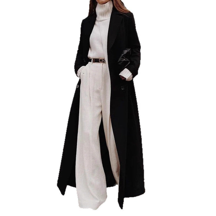 Women's longline long-sleeve coat with pockets