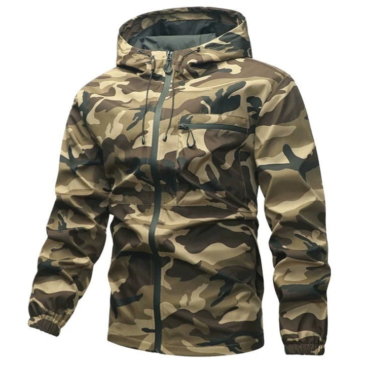 Men’s camouflage jacket with a hood and pockets