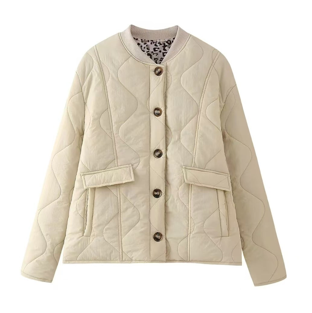Women's long-sleeve crew-neck cardigan with buttons and pockets