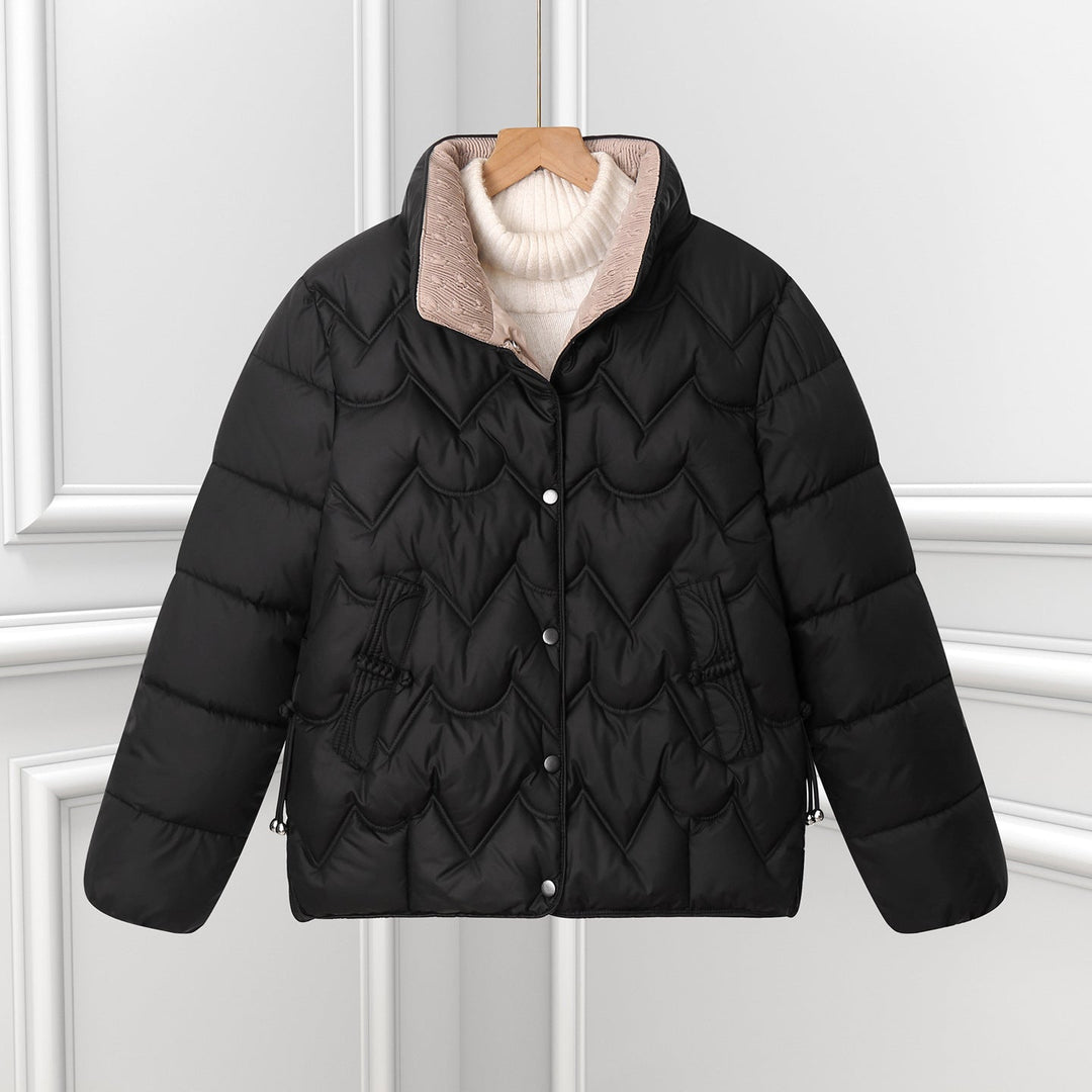 Women’s short quilted jacket with curved quilting and snap-button placket