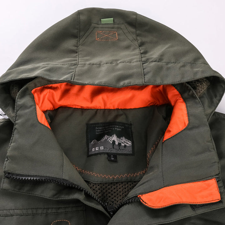 Men’s waterproof and windproof outdoor parka with detachable hood